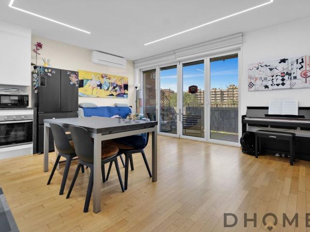 Appartamento in vendita di 93 m² in Via Giosuè Carducci, 35