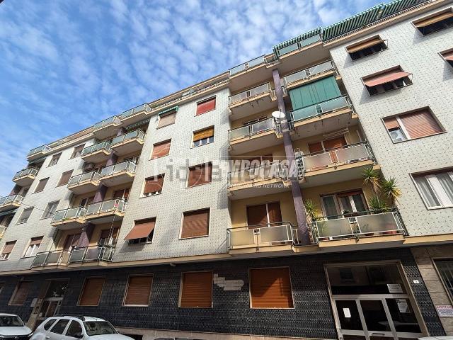 Appartamento in vendita di 93 m² in Via Giacomo Matteotti, 9