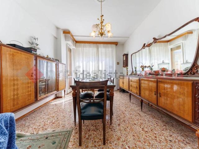 Appartamento in vendita di 93 m² in Via Giampaolo Menichetti