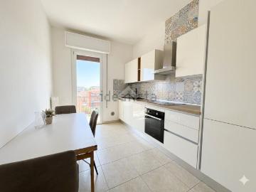 Appartamento in vendita di 93 m² in Via Girolamo Rota, 34