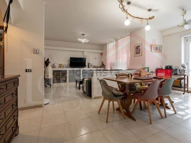 Appartamento in vendita di 93 m² in Via Giuseppe Verdi, 4