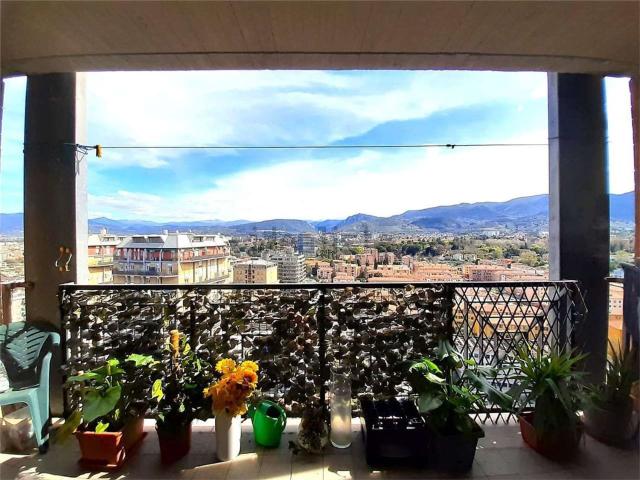 Appartamento in vendita di 93 m² in Via Giuseppe di Vittorio