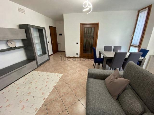 Appartamento in vendita di 93 m² in Via Guizze