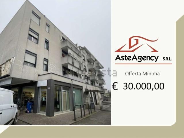 Appartamento in vendita di 93 m² in Via Gustavo Badini, 15