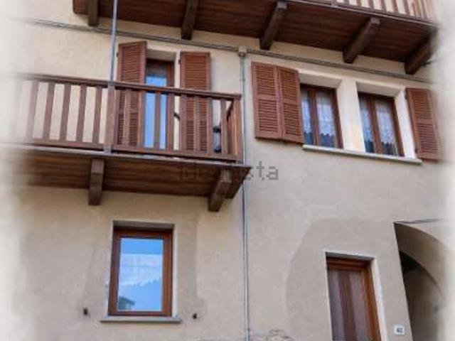 Appartamento in vendita di 93 m² in Via Hugonin, 42