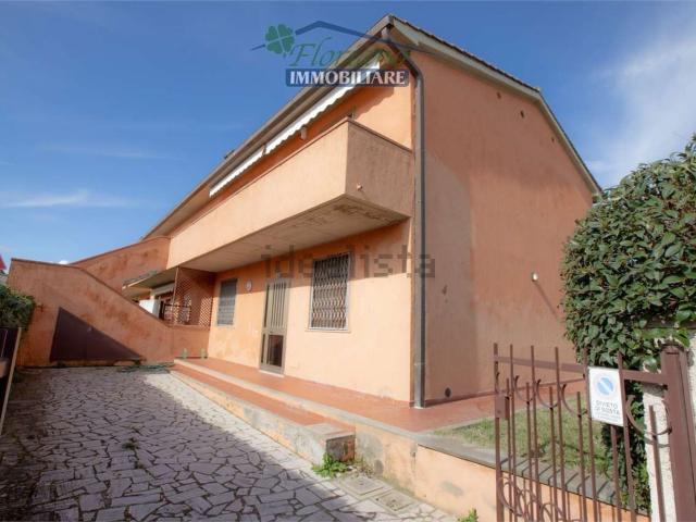 Appartamento in vendita di 93 m² in Via Ionio
