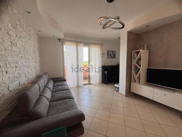 Appartamento in vendita di 93 m² in Via Mar Jonio, 21