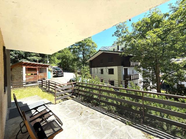 Appartamento in vendita di 93 m² in Via Mario Bernasconi