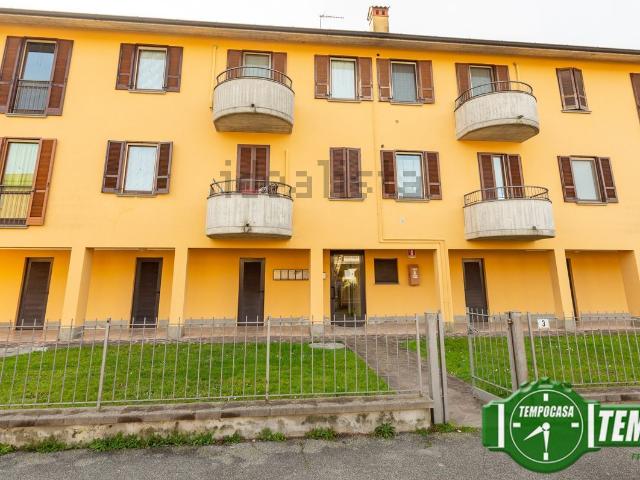 Appartamento in vendita di 93 m² in Via Padana