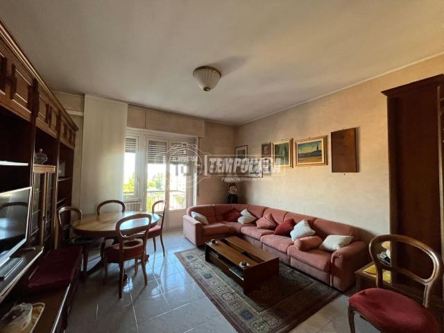 Appartamento in vendita di 93 m² in Via Pellegrino Pellegrini, 30