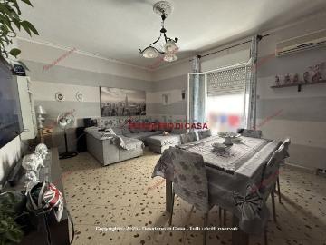 Appartamento in vendita di 93 m² in Via Perpignano, 297