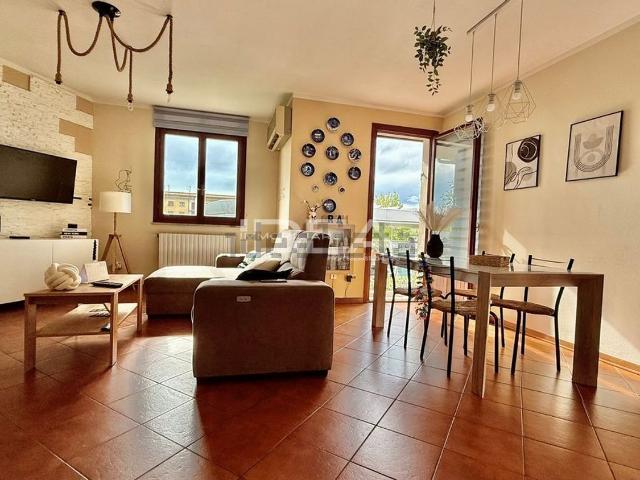 Appartamento in vendita di 93 m² in Via Pesciatina