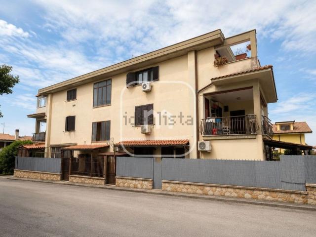 Appartamento in vendita di 93 m² in Via Primo maggio, 180