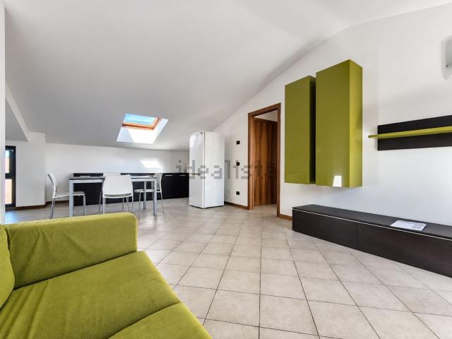 Appartamento in vendita di 93 m² in Via Raffaele Sansoni, 57