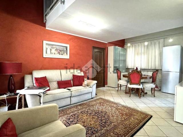 Appartamento in vendita di 93 m² in Via Roma, 46