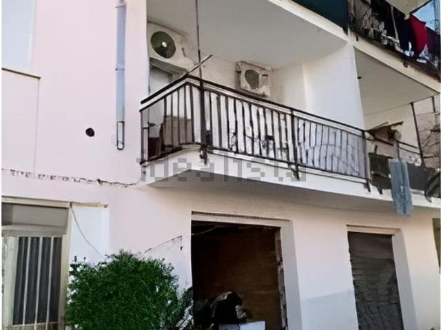Appartamento in vendita di 93 m² in Via Scascio
