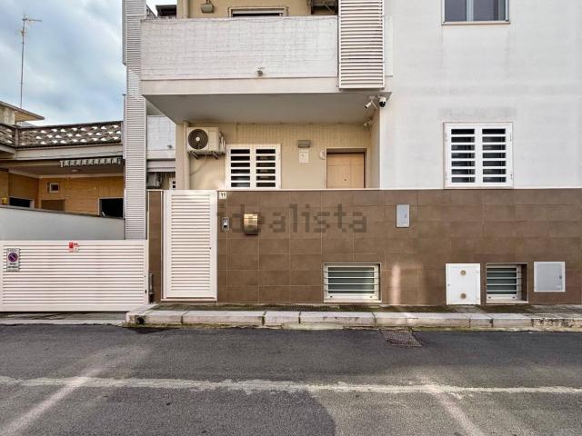 Appartamento in vendita di 93 m² in Via San Quasimodo, 11
