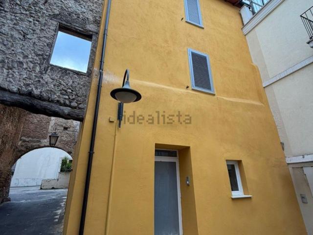 Appartamento in vendita di 93 m² in Via San Vincenzo