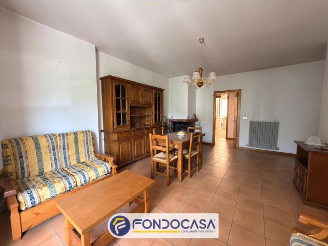 Appartamento in vendita di 93 m² in Via Salaria
