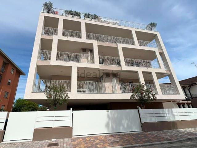 Appartamento in vendita di 93 m² in Viale Falconera, 55