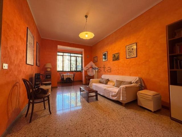 Appartamento in vendita di 93 m² in Viale Luciano Manara