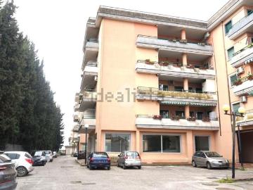Appartamento in vendita di 93 m² in Viale Paestum, 2