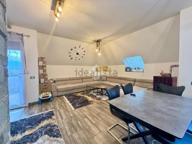 Appartamento in vendita di 90 m² in Borgo Rinascimento, 2