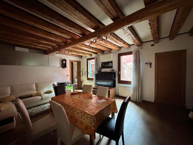Appartamento in vendita di 90 m² in Calle dei Morti