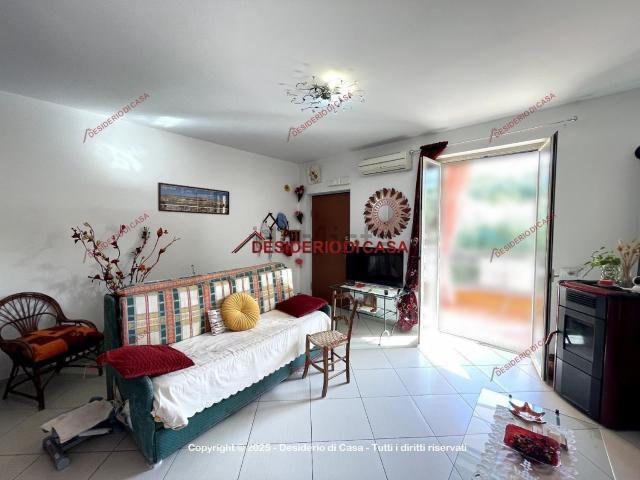 Appartamento in vendita di 90 m² in Contrada Crocevia, 16