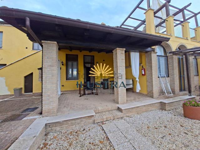 Appartamento in vendita di 90 m² in Contrada San Savino, 20