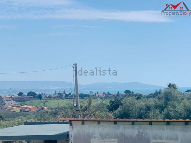 Appartamento in vendita di 90 m² in Contrada Scavuzzo, 96
