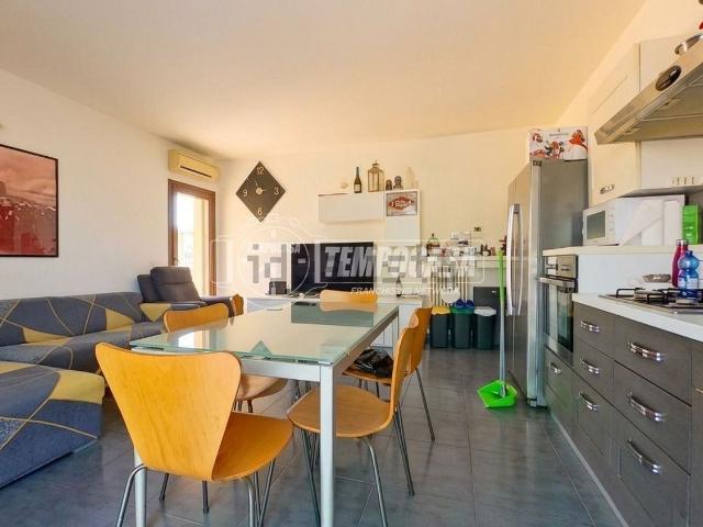 Appartamento in vendita di 90 m² in Corso Giuseppe Garibaldi, 80