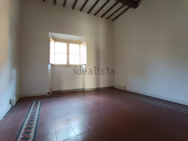 Appartamento in vendita di 90 m² in Corso Italia, 250