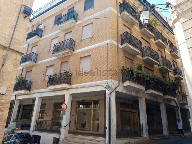 Appartamento in vendita di 90 m² in Corso Roma