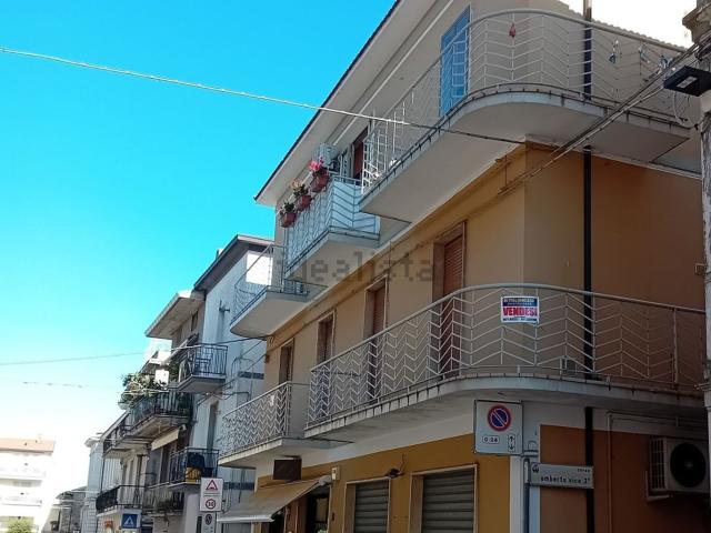 Appartamento in vendita di 90 m² in Corso Umberto I, 1