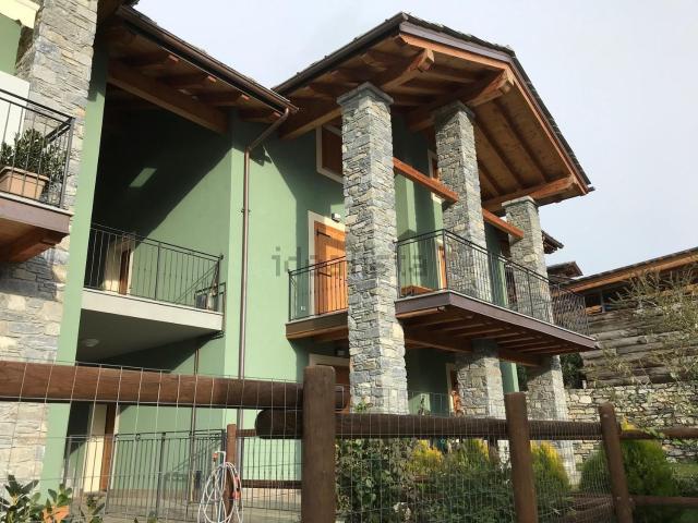 Appartamento in vendita di 90 m² in Frazione la Crête