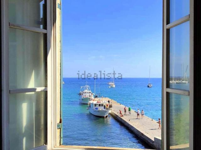 Appartamento in vendita di 90 m² in Lungomare Scali Giuseppe Mazzini