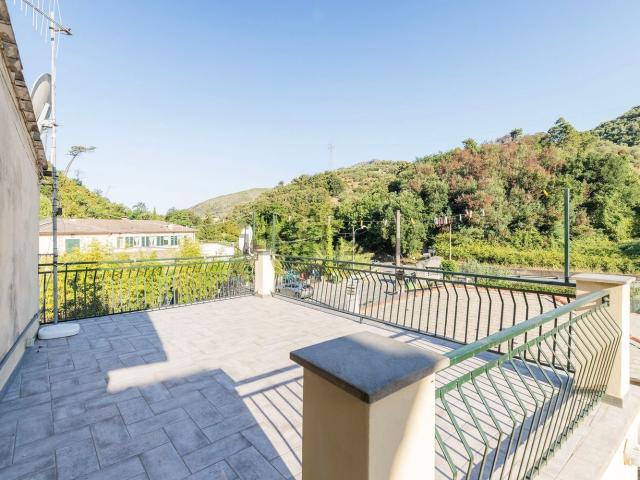 Appartamento in vendita di 90 m² in Località Piè di Legnaro, 43