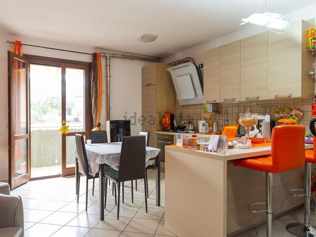 Appartamento in vendita di 90 m² in Località Verduzio, 11