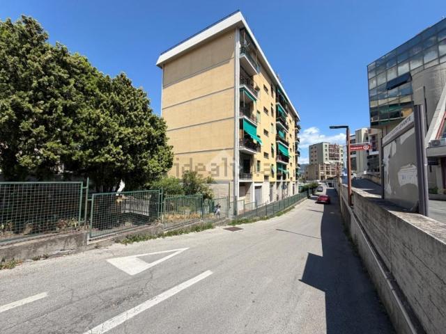 Appartamento in vendita di 90 m² in Piazza della Stazione, 24