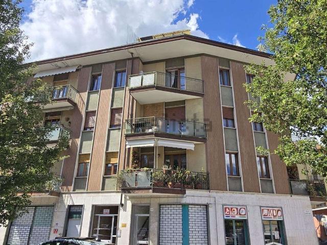Appartamento in vendita di 90 m² in Piazza Eugenio Curiel, 10