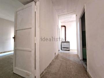 Appartamento in vendita di 90 m² in Piazza Europa, 2