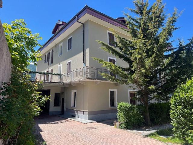 Appartamento in vendita di 90 m² in Piazza Europa, 4