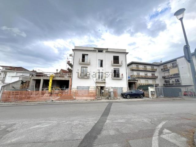 Appartamento in vendita di 90 m² in Piazza Municipio, 2