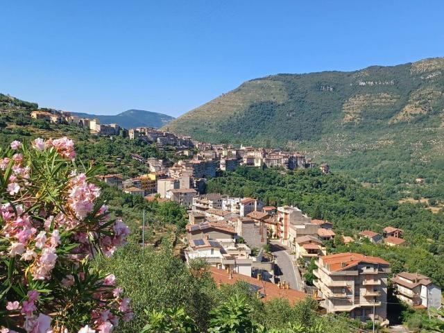 Appartamento in vendita di 90 m² in Piazza Sant&apos angelo