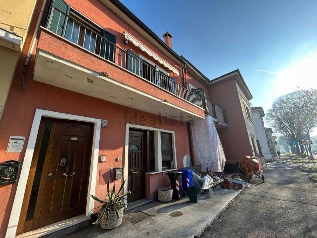 Appartamento in vendita di 90 m² in Piazzetta Giosuè Carducci