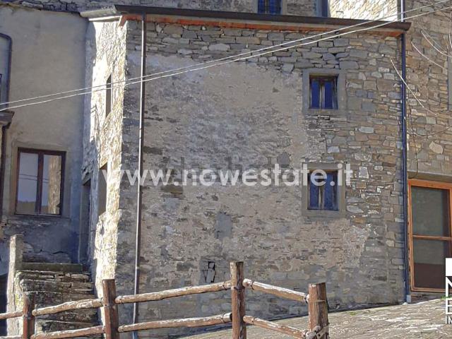 Appartamento in vendita di 90 m² in Strada provinciale 208 della Verna