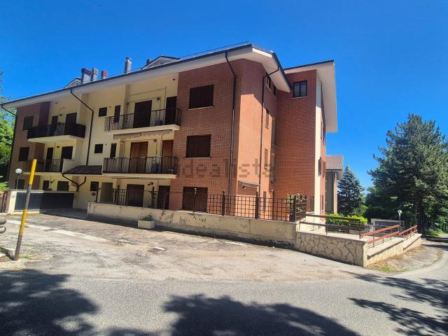Appartamento in vendita di 90 m² in Strada Provinciale per Avezzano, 5