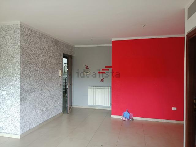 Appartamento in vendita di 90 m² in Strada statale
