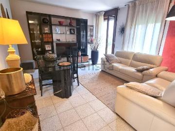 Appartamento in vendita di 90 m² in Strada statale 665 Massese, 434